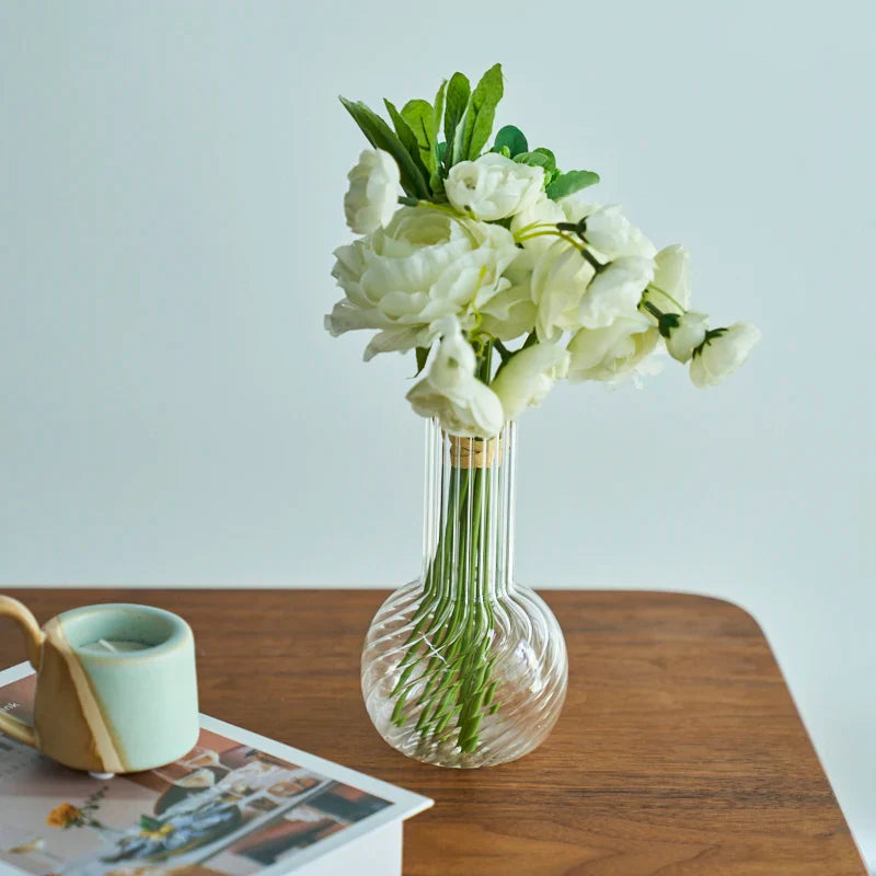 Nordic Flower Vase - Stylish Home Decor , Flowers & Modern Spaces. - SAVOUR DECORE