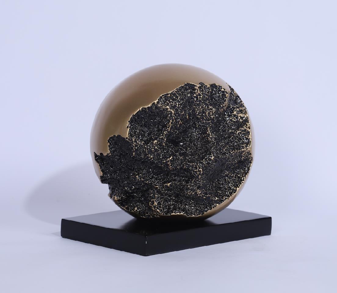 Creative Resin Spherical Sculpture Furniture Decoration Ornament - SAVOUR DECORE